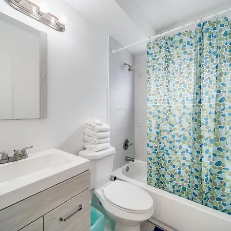Beachy 1 B/R, W/2 Queen Beds, On Ocean Drive Beach Miami Beach Extérieur photo