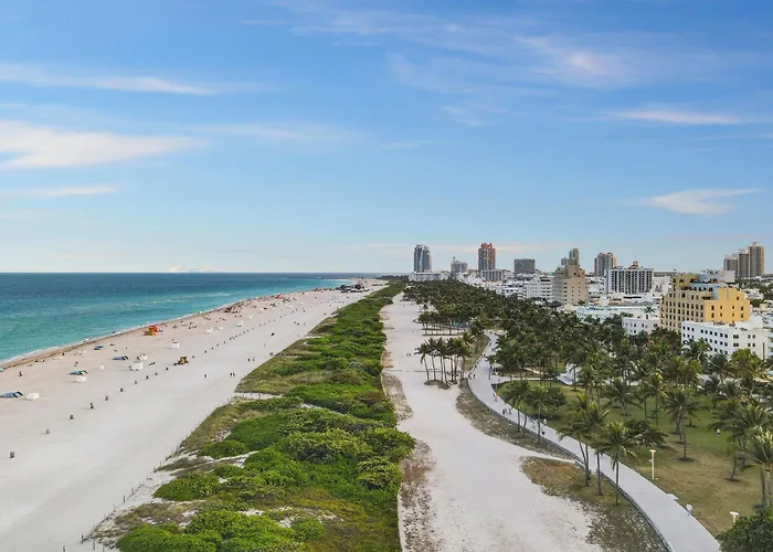 Beachy 1 B/R, W/2 Queen Beds, On Ocean Drive Beach